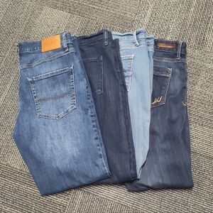 Women's Designer Blue Jeans Bundle - (4) pairs